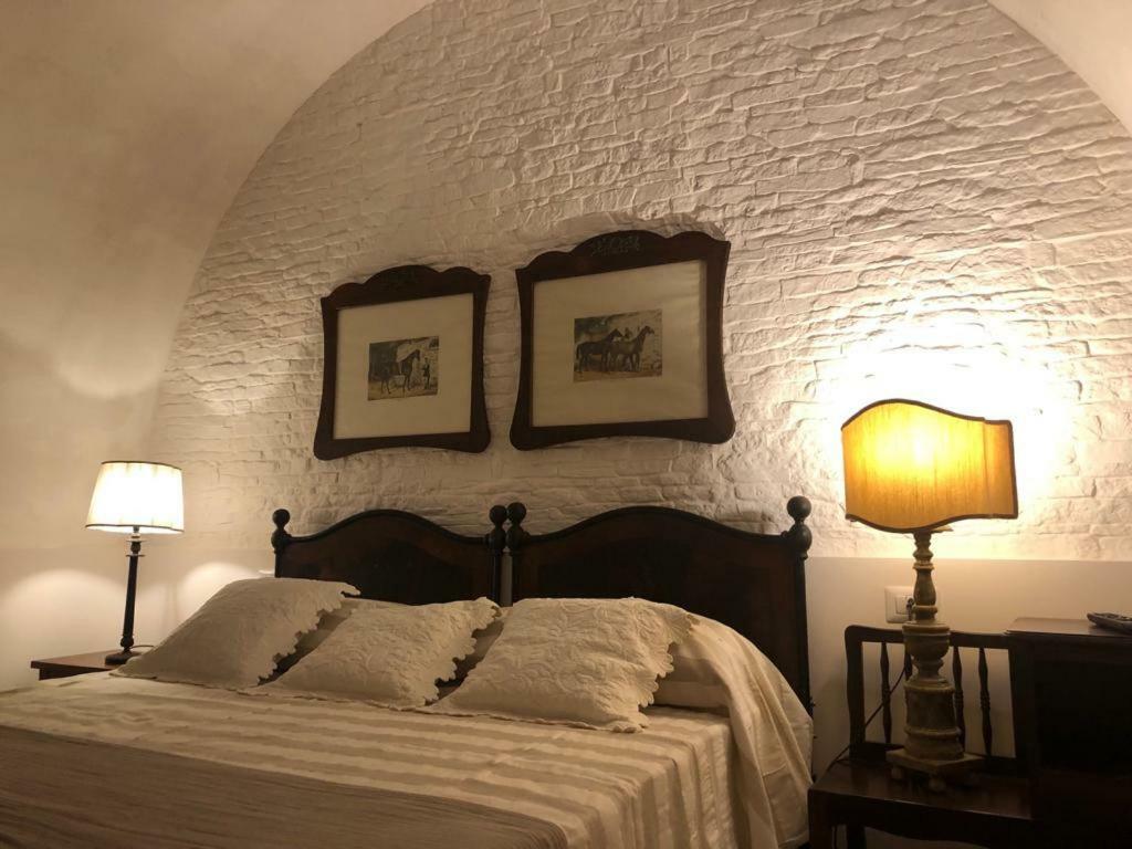 Le Stanze Del Borgo Hotel Нетуно Екстериор снимка